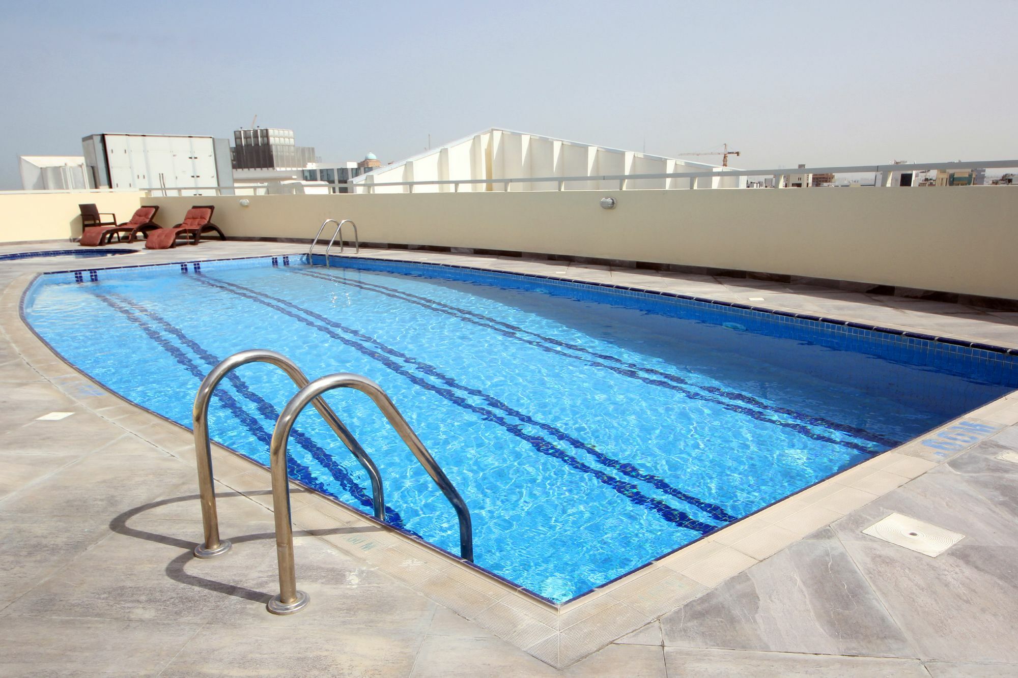 דובאי Spacious 2 Bedroom In Al Telal 11, Al Barsha 1 מראה חיצוני תמונה